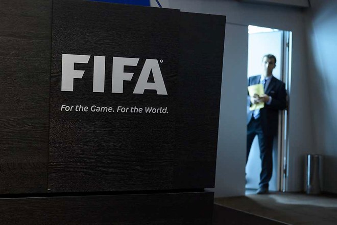 fifa-un-salaire-annuel-moyen-de-242000-dollars