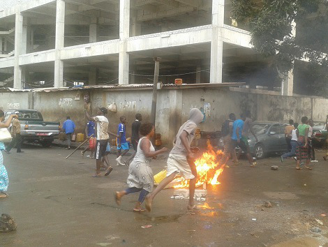 émeute à kaloum mosquée Sénégalaise