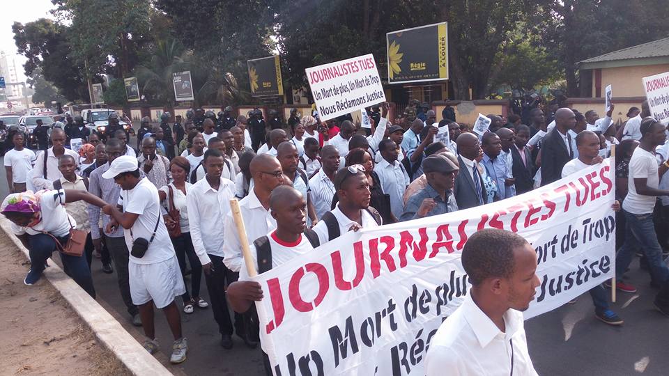 Mort du journaliste Mohamed Diallo les confrères manifestent à Conakry