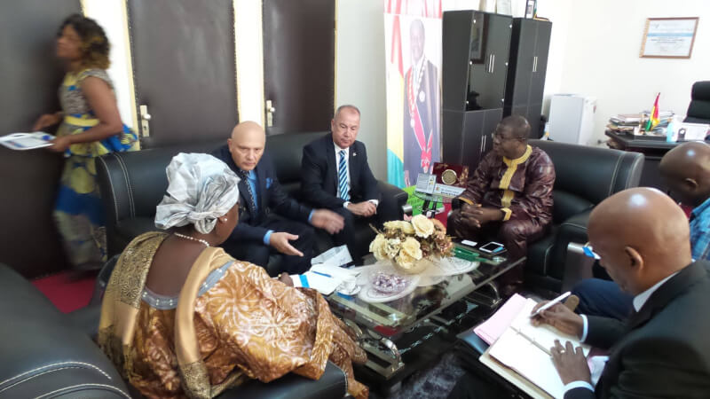 Rencontre entre le Ministre des Pêches, de l’Aquaculture et de l’Économie et des Investisseurs turcs