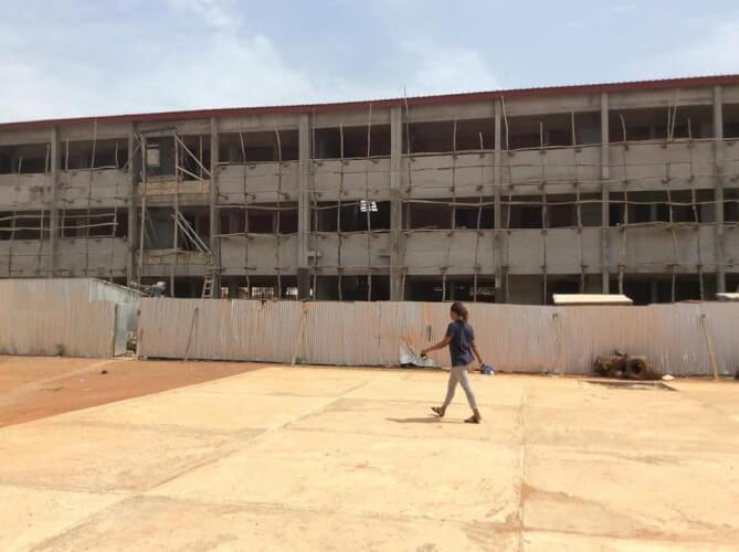 Construction, extension et modernisation des collèges du pays, les travaux du collège moderne Marien Gouabi exécutés à plus de 80%.