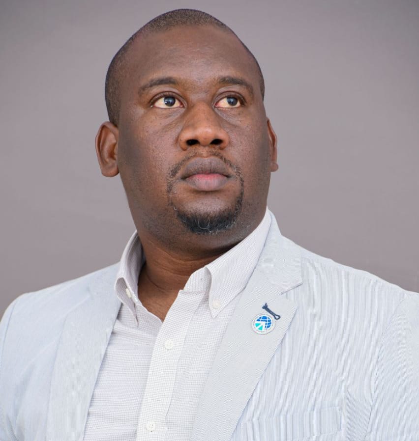 Aliou BAH MoDeL