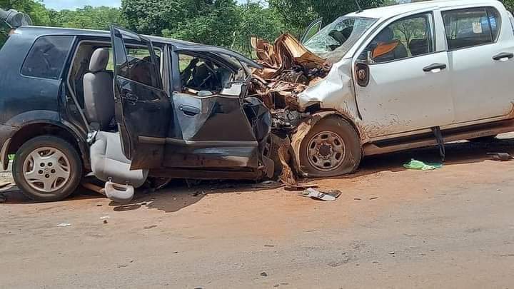 URGENT  : un terrible accident sur la nationale Kouroussa en allant vers Cissela en ce mercredi 13 juillet 2022. 