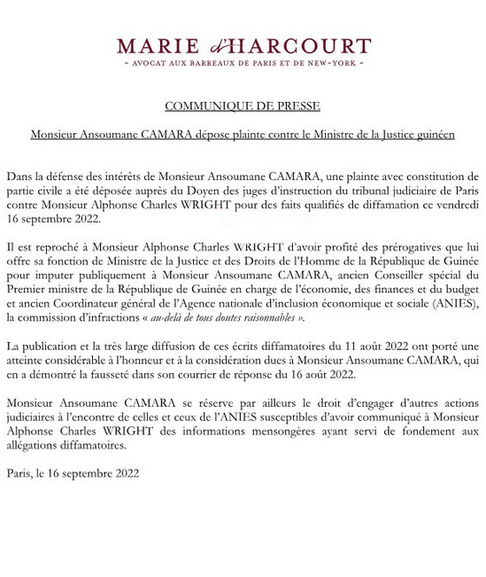 plainte contre Charles Wright